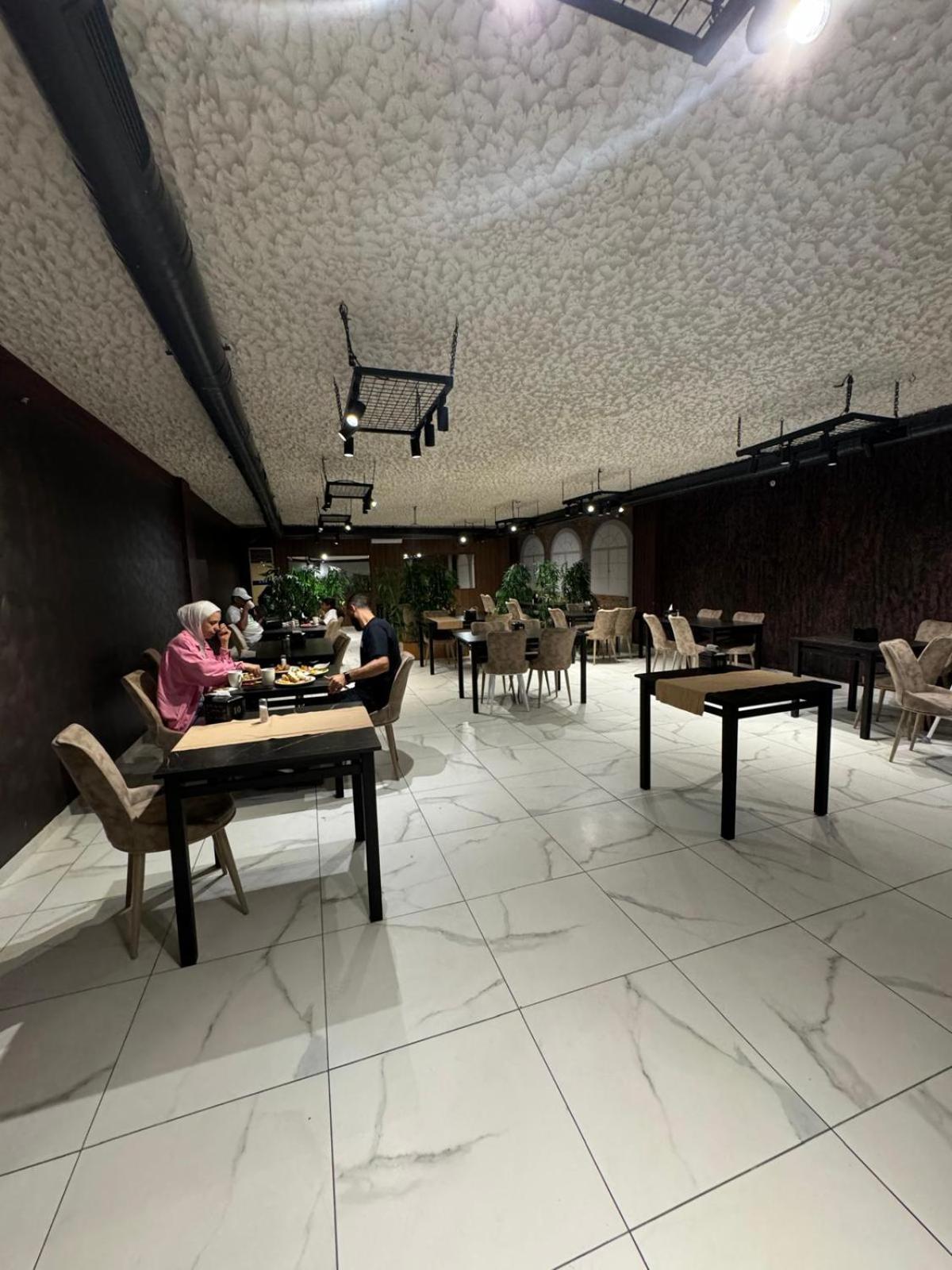 Marina Green Suite & Residence Trebizonda Exterior foto